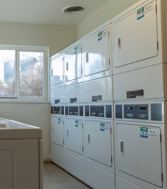 Crossroads Apartments Apartments in West Valley City UT