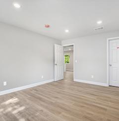 Unfurnished Bedroom at Palisades Apartments, Missouri