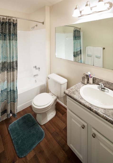 Clary's Crossing bathroom.