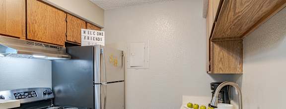 Well Equipped Kitchen at Springhill Apartments, Overland Park, Kansas