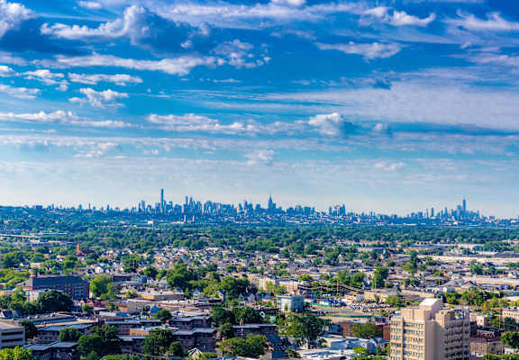 a view of the chicago skyline at The Ivanhoe Apartments, Hackensack, New Jersey