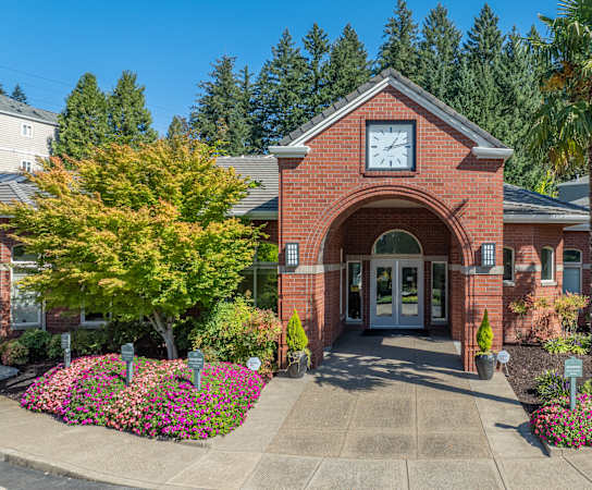 Front Entrance View at Wilsonville Summit Apartments, Wilsonville