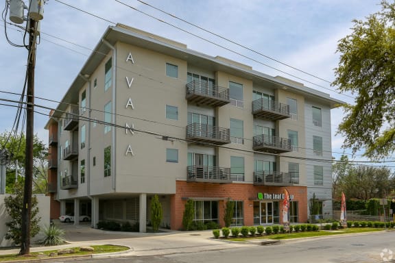Avana Exterior