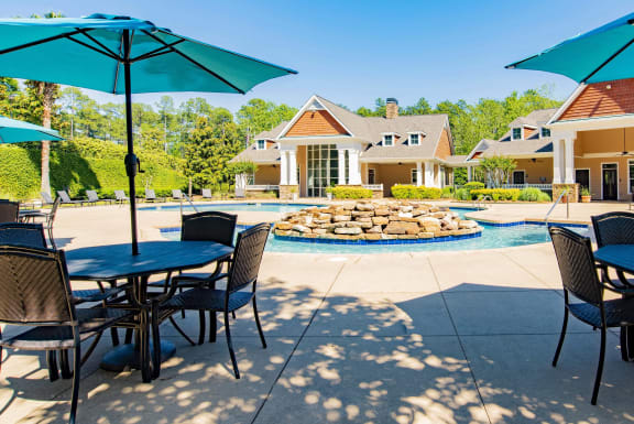 Patio Tables at Stone Ridge Apartment Homes, Mobile, 36695