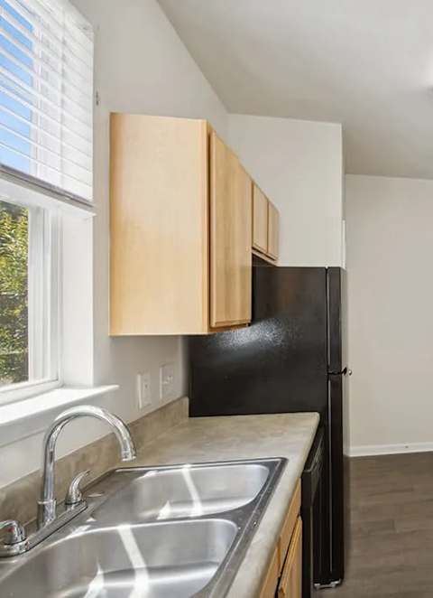 Kitchen at Magnolia Pointe, Durham