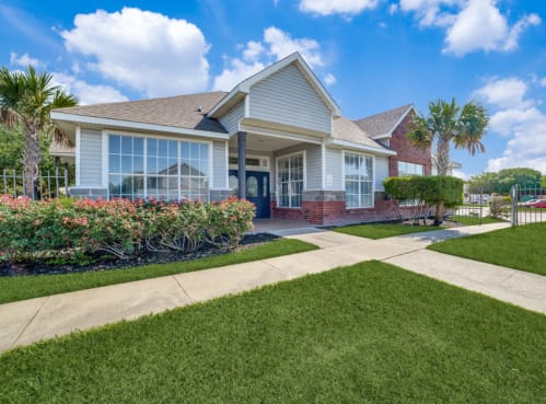Leasing Office Exterior at Mockingbird Lane Plaza Affordable Apartments in Victoria TX