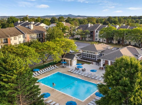 Chef-Style Kitchens at Fieldpointe Apartments in Frederick, MD