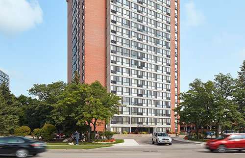 Picture of the entire Waterford Tower building.