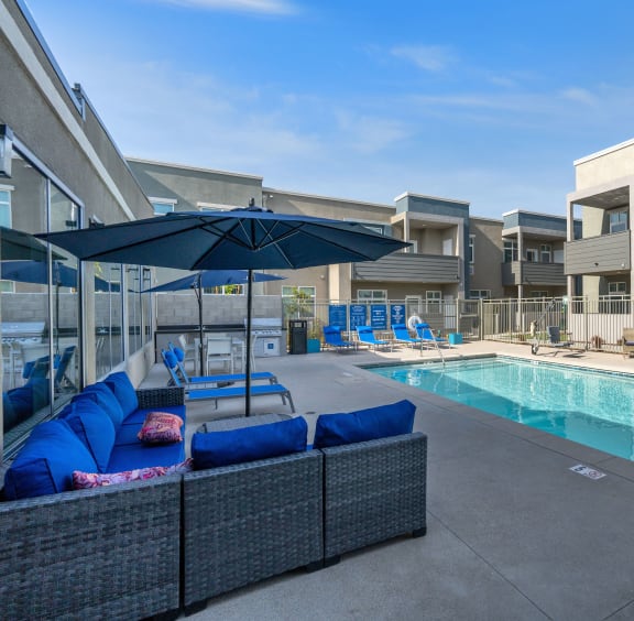Pool at Loma Villas Apartments, San Bernardino, CA