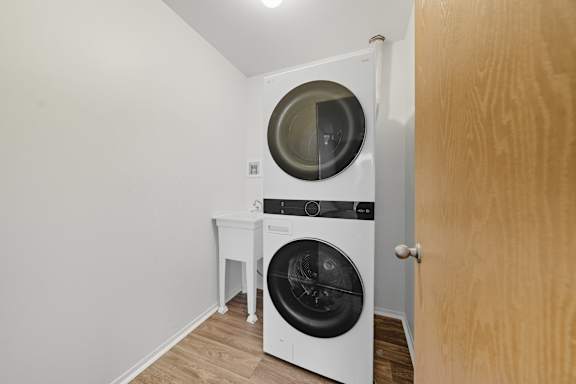 Clothes Washing Room at Franklin River Apartments, Michigan, 48034