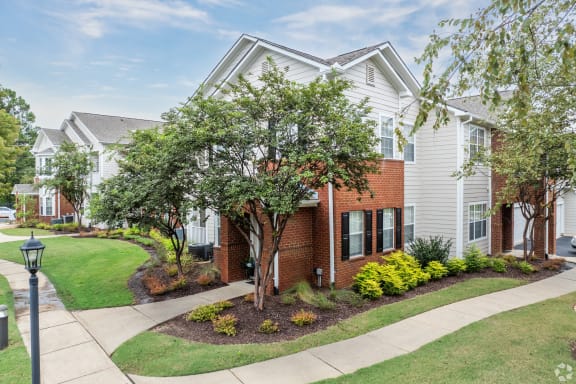 Property Entrance at Carlton Park Apartment Homes, Flowood, Mississippi, 39232