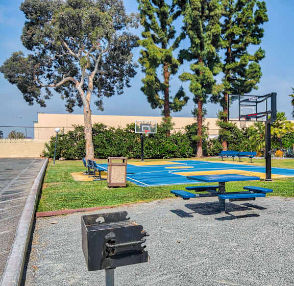 basketball court at Serrano Apartments, West Covina, 91790