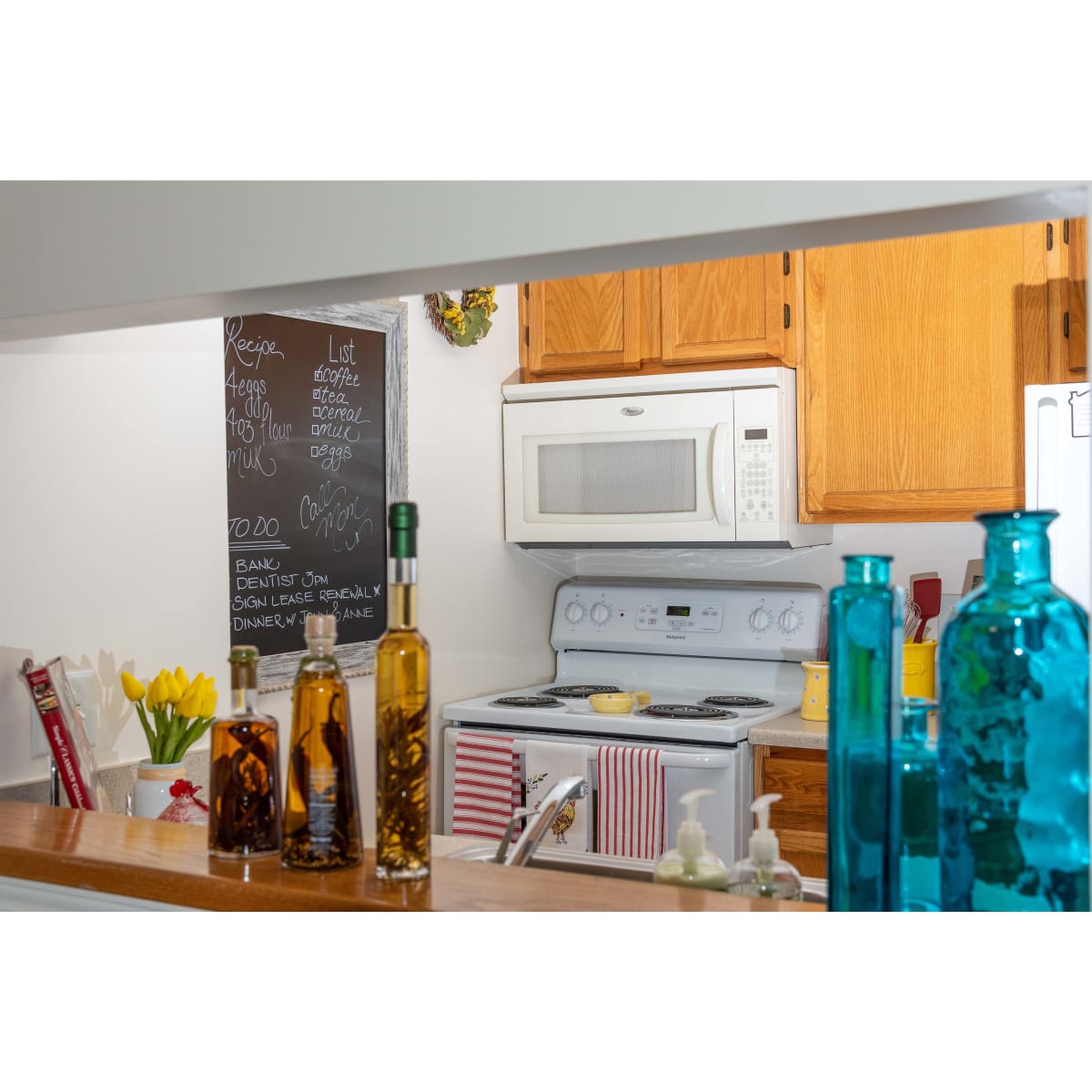 Photos and Video of Kimball Court in Woburn MA