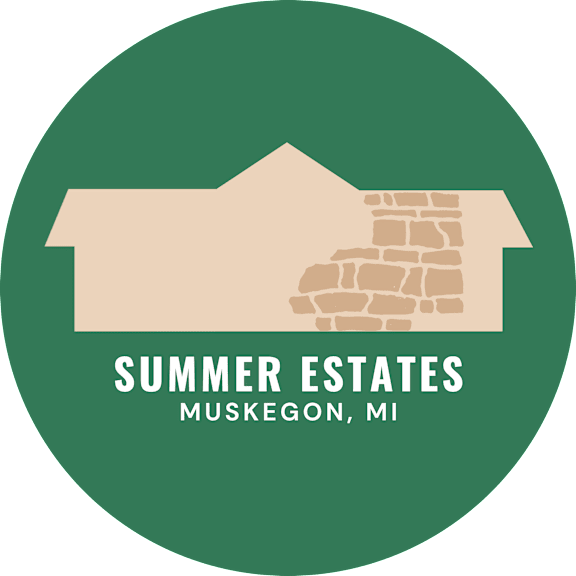 A logo for Summer Estates in Muskegon, MI.