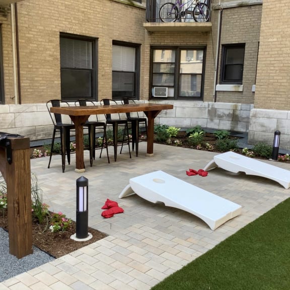 Courtyard Bags