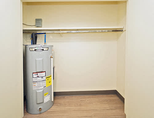 Sundridge Apartments – Living Room – Dining - Buffalo Area – Appliances Included - 24 Hour Emergency Maintenance – Carpeting - Pet Friendly – Ask for a Tour -- Cable Ready - Extra Storage