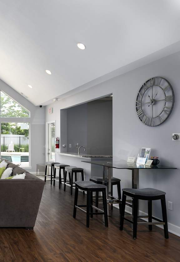 clubhouse lounge