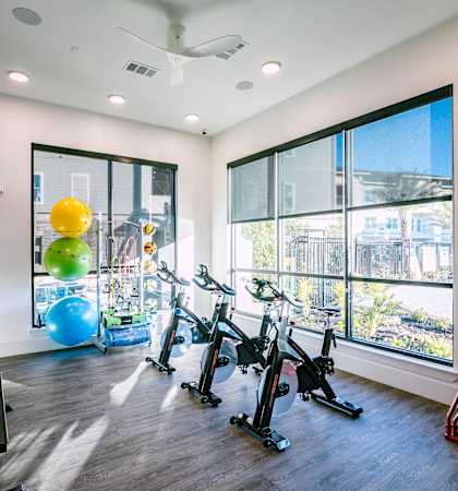 Modern Fitness Center at Cue Luxury Apartments, Cypress, TX