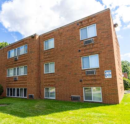 Fulton Flats East Apartments in Cleveland OH