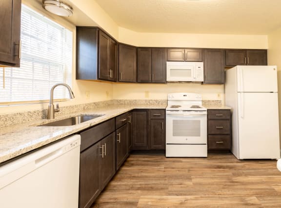 Fully Equipped Kitchen at Village of Pine Run Apartments & Townhomes*, Baltimore, Maryland