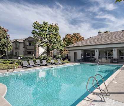 Stoneridge apartments, Roseville, CA, pool and spa area 