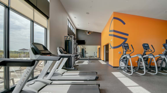 Fitness Center at Statesman Apartments in Franklin, WI