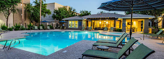 the swimming pool at the resort at governors crossing