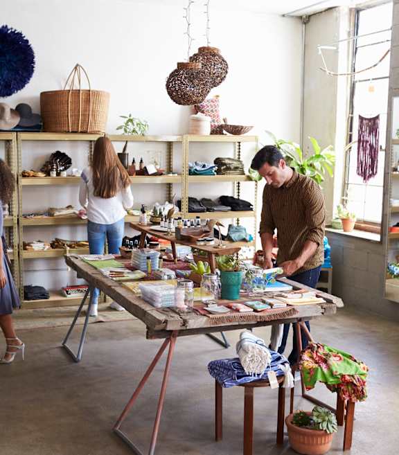 Shopping at 83-85 Silver Birch, Toronto California