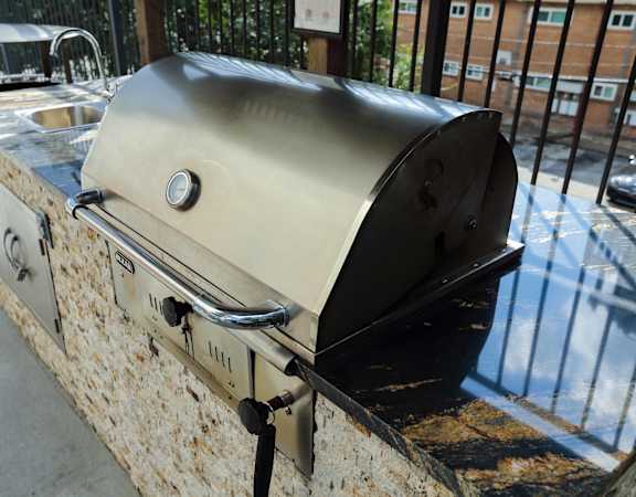 Outdoor sink and grill