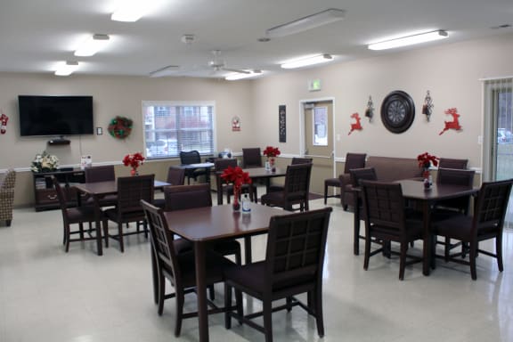 Community Room at Fairington South Bend