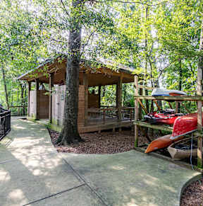 Grill Stations at Residence at Riverwatch in Augusta, GA