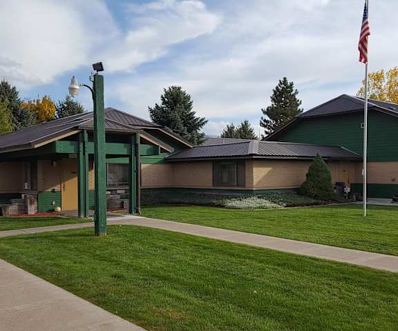 Greenbriar Exterior