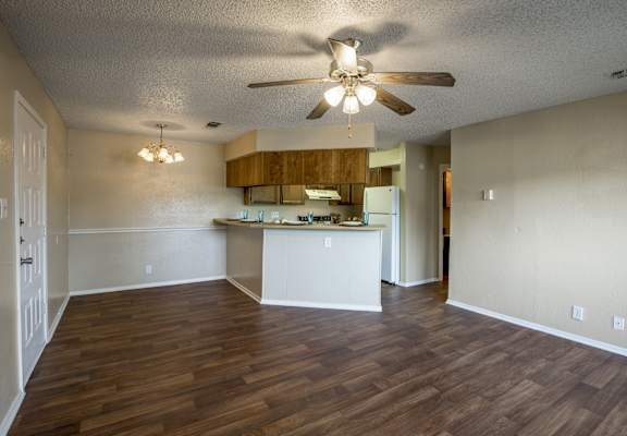 Model Unit One 2