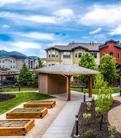 Prestige 2 Exterior