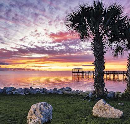 Sunset View at PALMETTO RIDGE Apartments, Florida