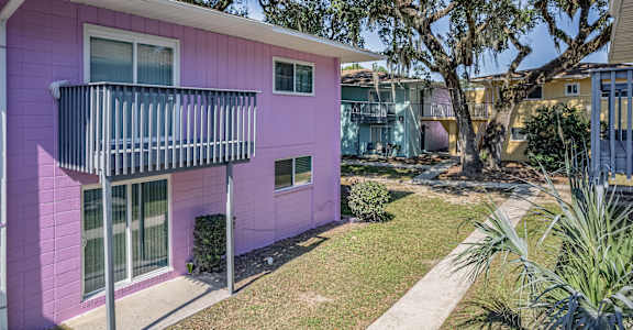 Green Space Walking Trail at Serenity Place Central, Florida, 32304