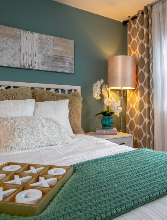 bedroom bed