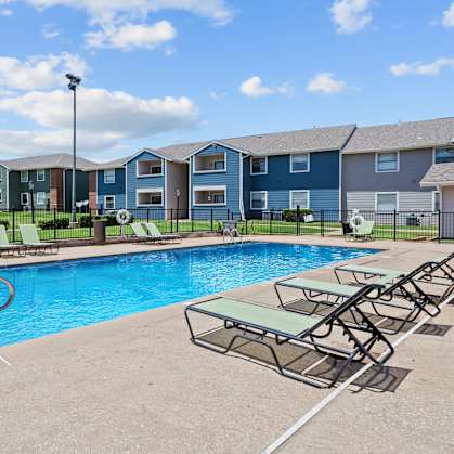 the enclave at homecoming terra vista swimming pool
