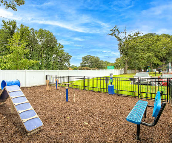 the playground at the whispering winds apartments in pearland, tx