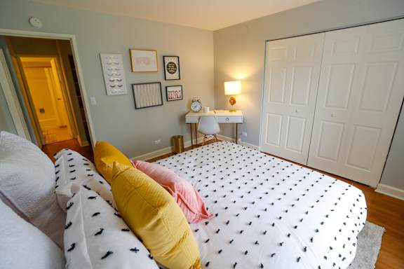 2nd bedroom