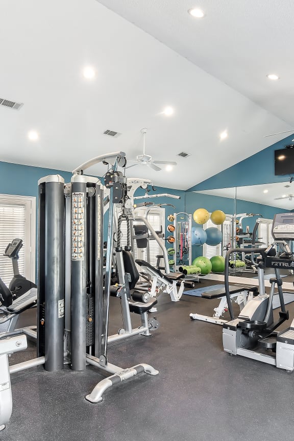 Fitness Center at The Pointe Apartment Homes, Gautier, 39553