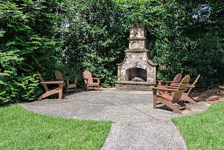 resort-style pool with spacious sundeck and available Wi-Fi