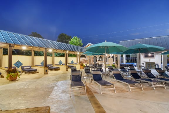 Outdoor Lounge Area at Landing at Willow Bayou Apartment Homes, Bossier City, LA, 71111