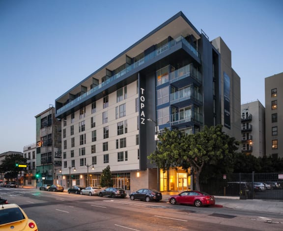 exterior of topaz apartment building in downtown los angeles at Topaz Apartments, Los Angeles
