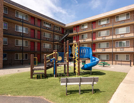 Meridian Garden Apartments 54 of 81