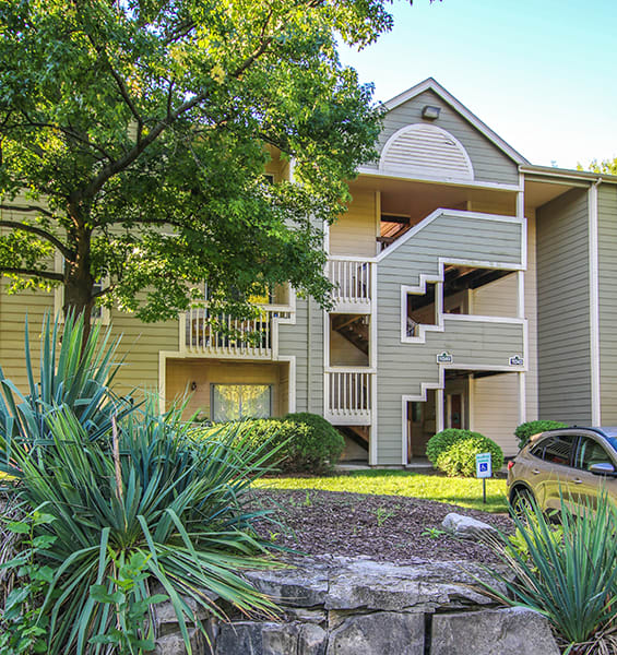 Southpointe Apartments Apartments For Rent in Sappington, MO