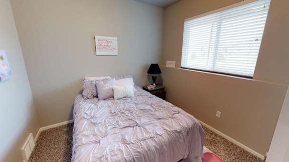 bedroom, kids bedroom