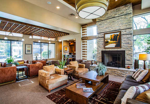 Elegant Resident Clubhouse at Apartment Community in Tucson, AZ