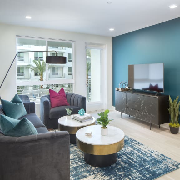 Fitted Kitchen With Island Dining at The Q Topanga, Woodland Hills