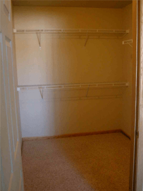 Archway Apartments Spacious Walk In Closet
